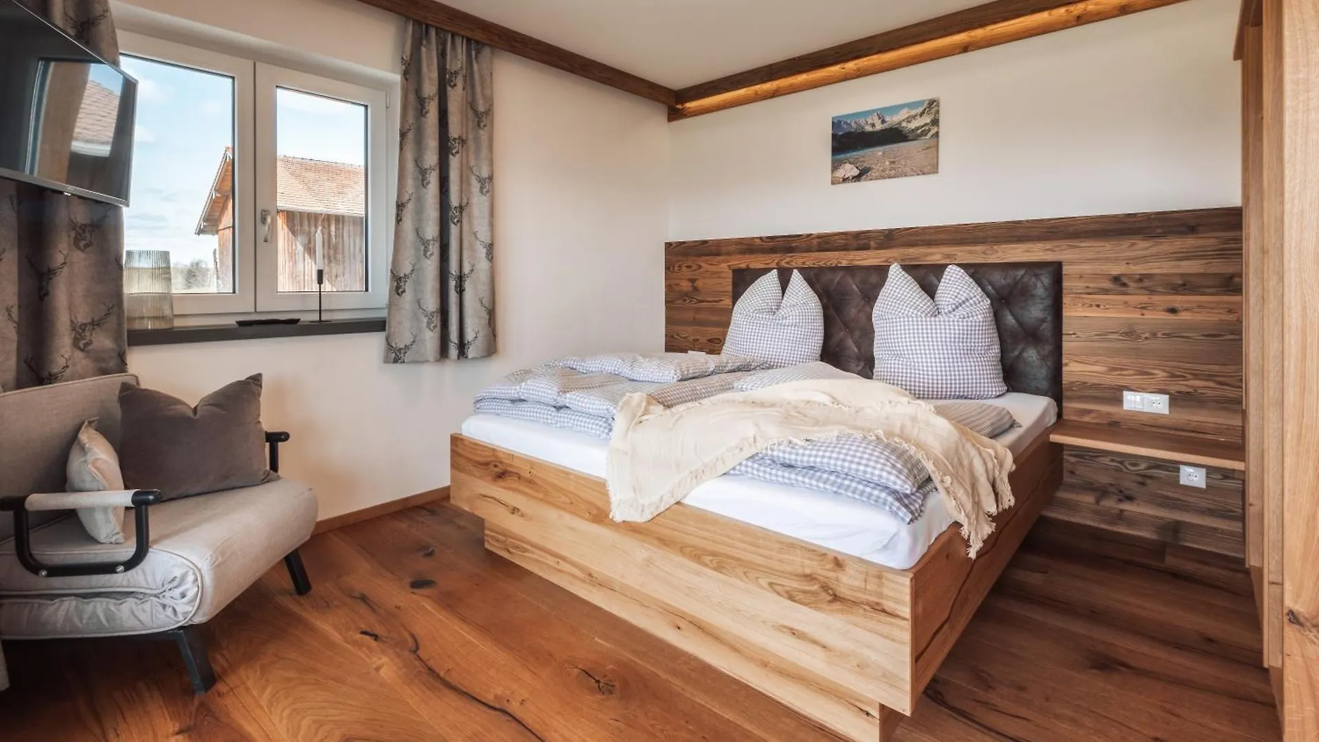 Koenigsblick Poppler Apartment Hopferau Germany